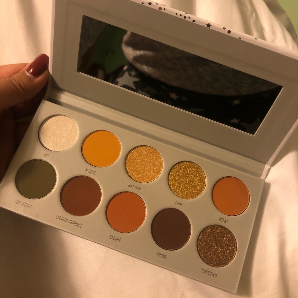 ❌SOLD❌NWT Morphe x Jaclyn Hill Eyeshadow Palette
